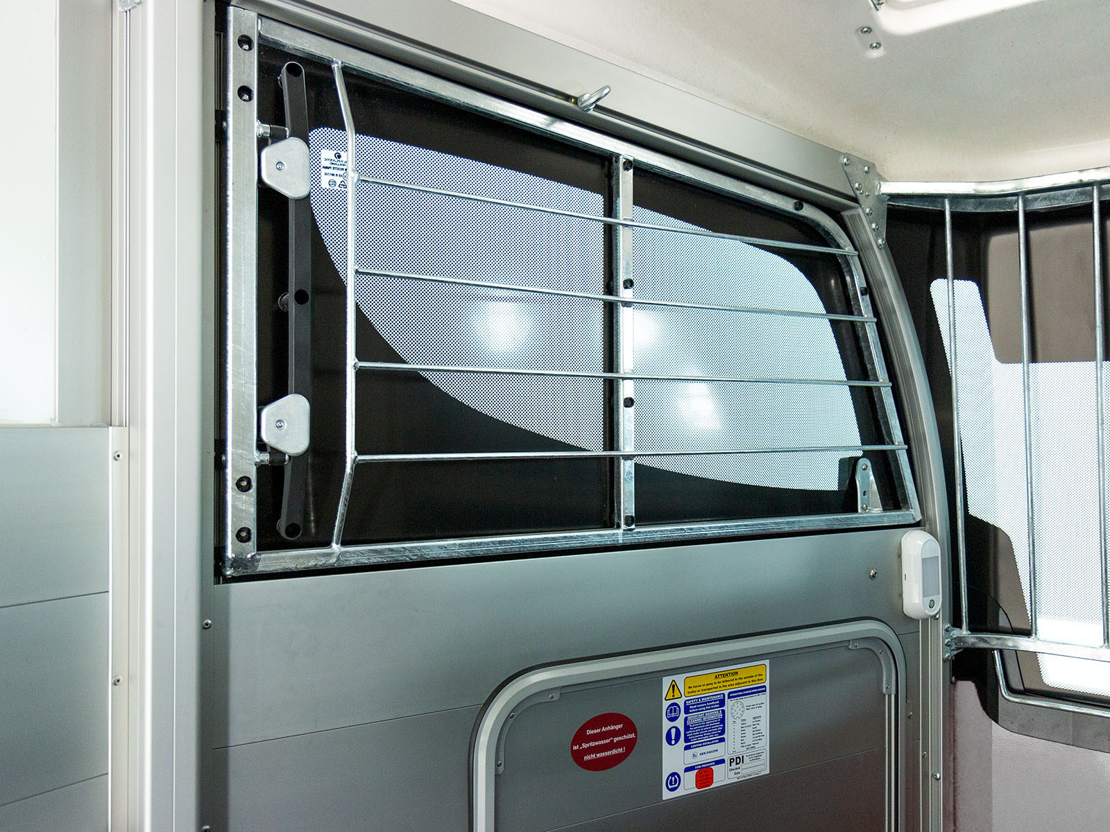 Ifor Williams Pferdeanhänger HBX 403 | Frontausstieg | Neues Modell | Silber-Neu – Bild 2