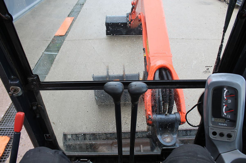 Kubota U27-4-Neu – Bild 2