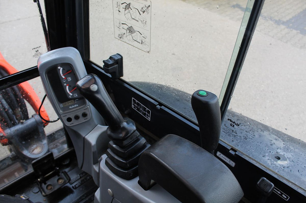 Kubota U27-4-Neu – Bild 6
